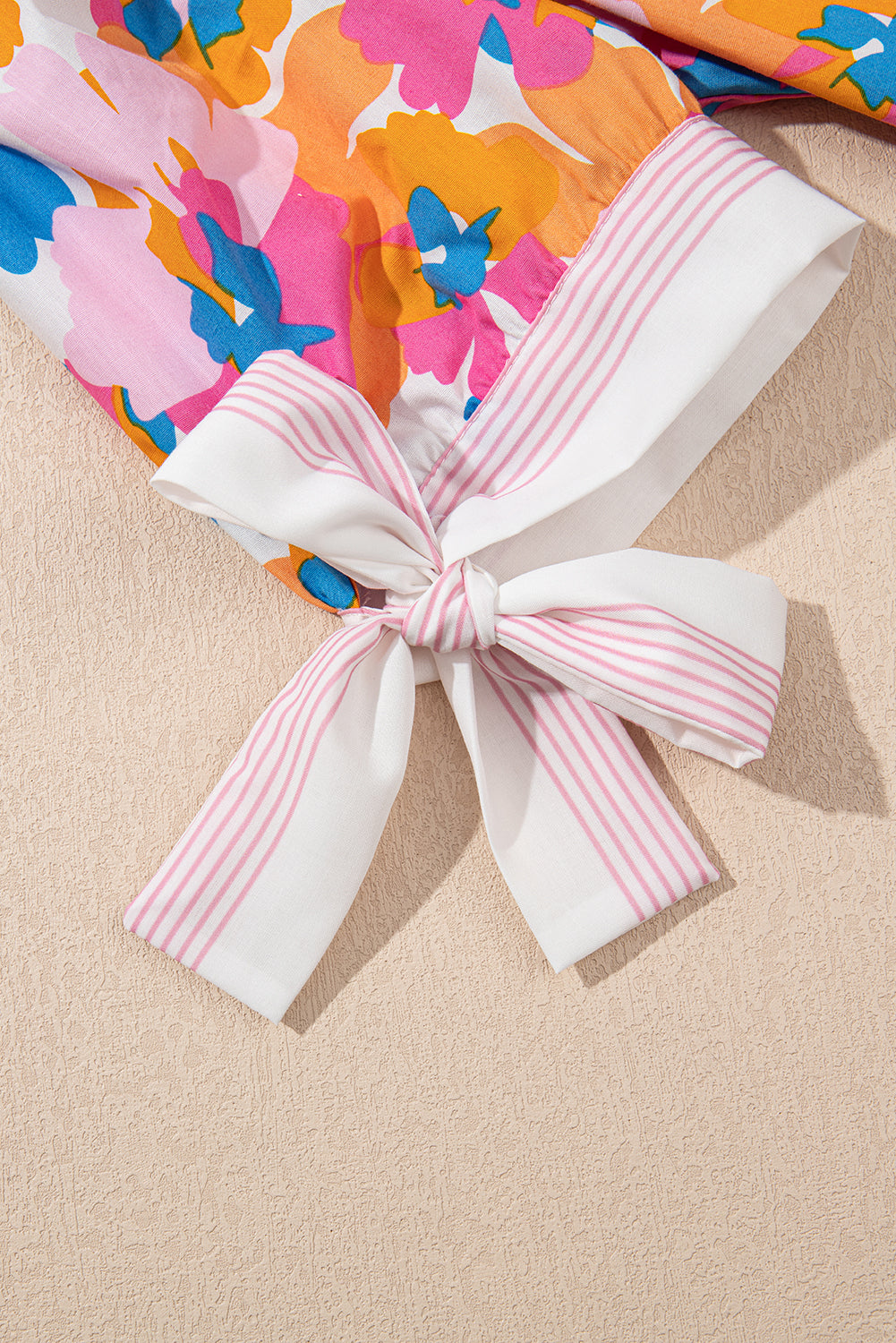 White Floral Colorblock Striped Edge V Neck Knotted Short Sleeve Blouse